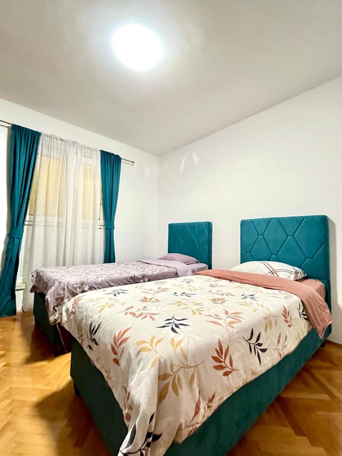 Apartment Three Bedroom Budva